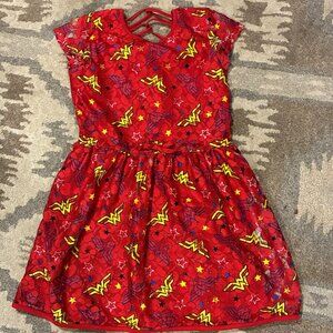 Wonder Woman girl dress costume size 10 / 12